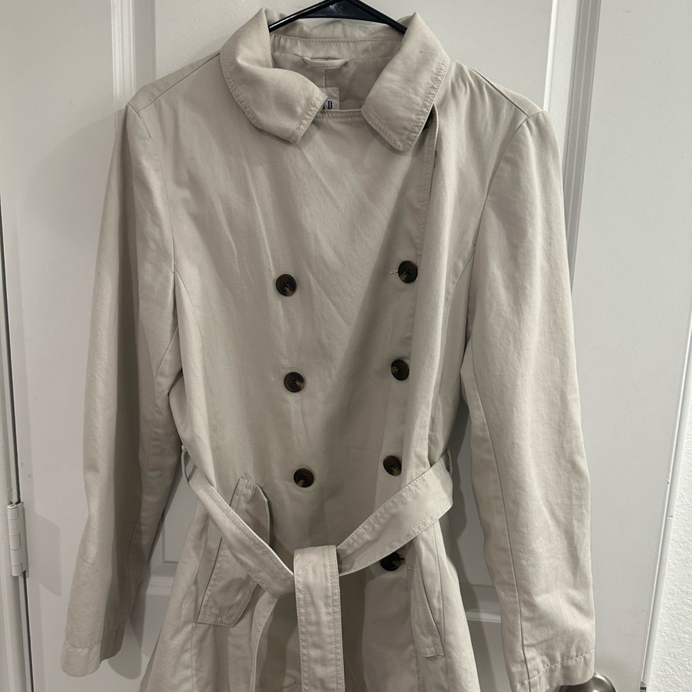 Gap Coat - image 2
